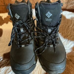 Columbia 200g Insulated Black Hiking Boots size 10 men’s